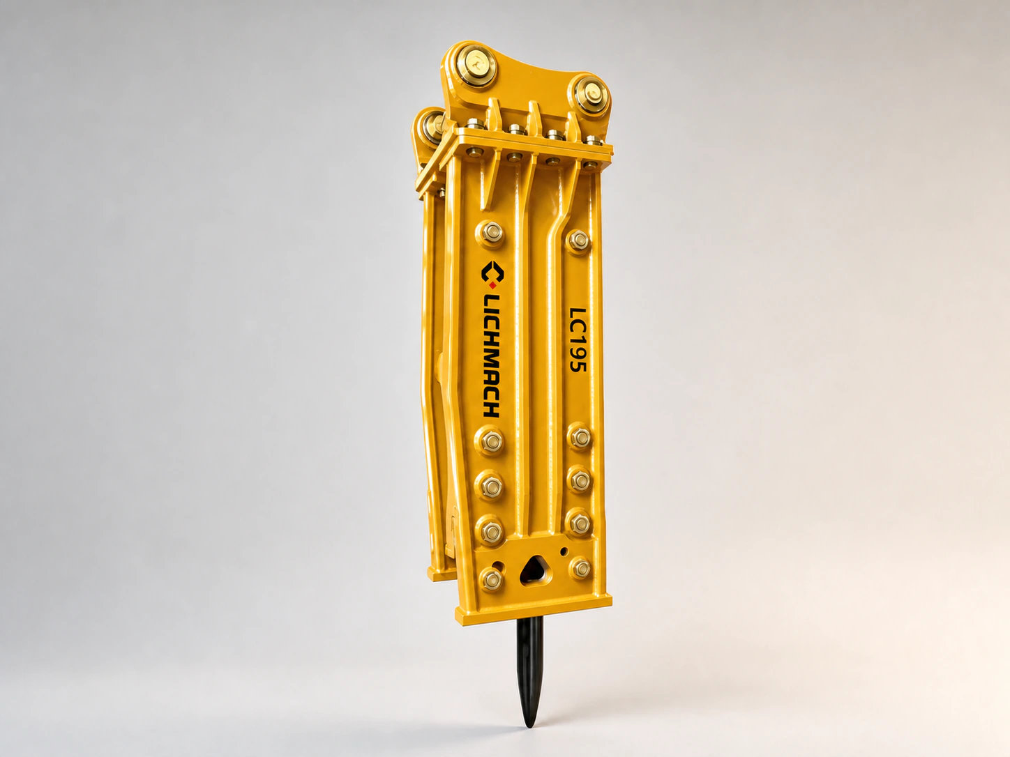LC195 tower hydraulic breaker with chisel